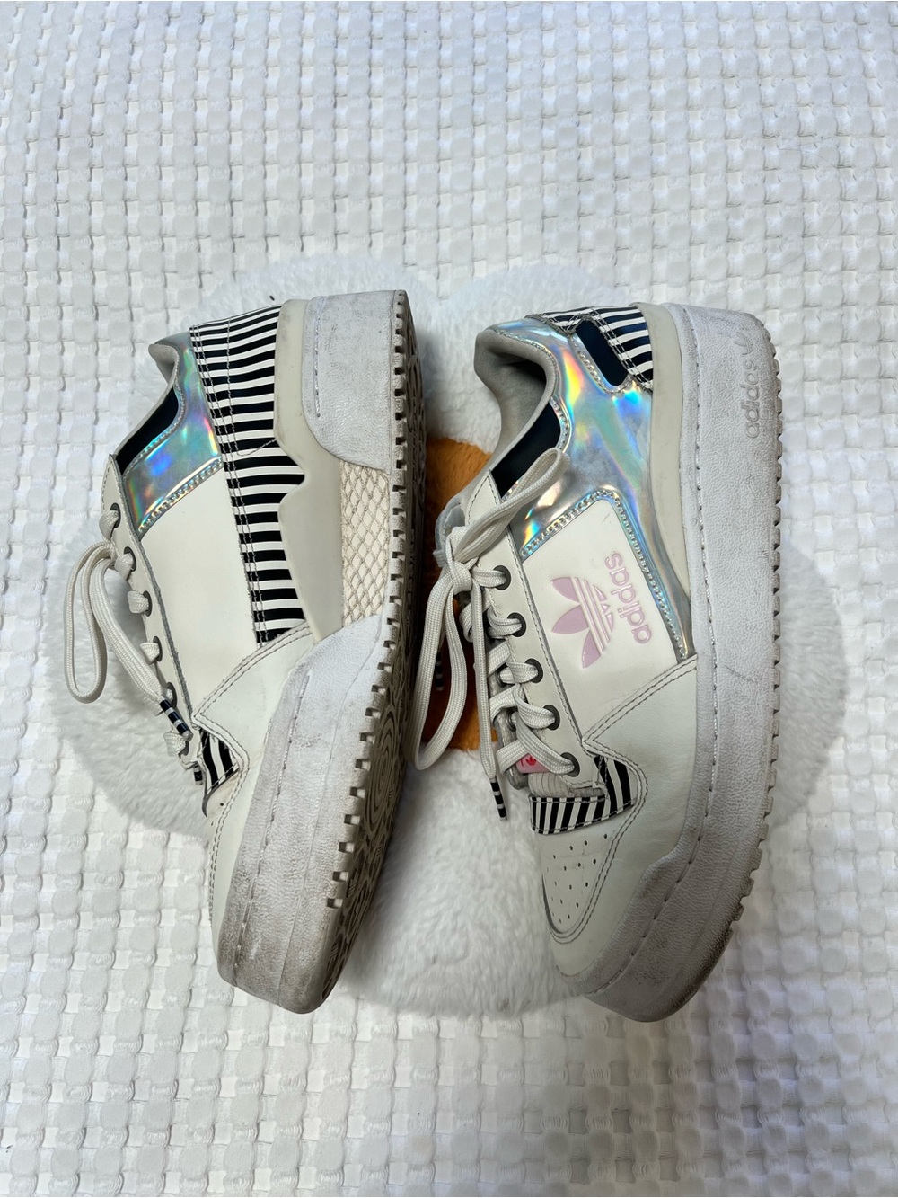 Adidas Size 9 Women’s Forum Bold I Love Dance Sneakers Striped - Picture 4 of 9